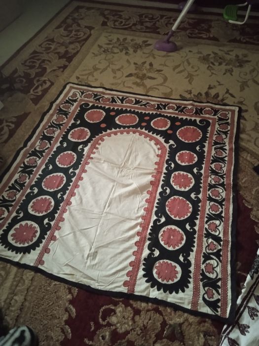 Qadimgi suzani ,tun va paranji