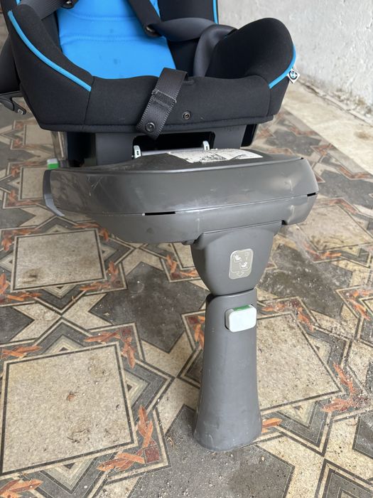 Столче за кола с ISOFIX