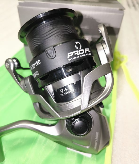 SET Feeder ROBINHAN BOLENTINO PRO 3.90m 180g + Mulineta PRO FL Chaser