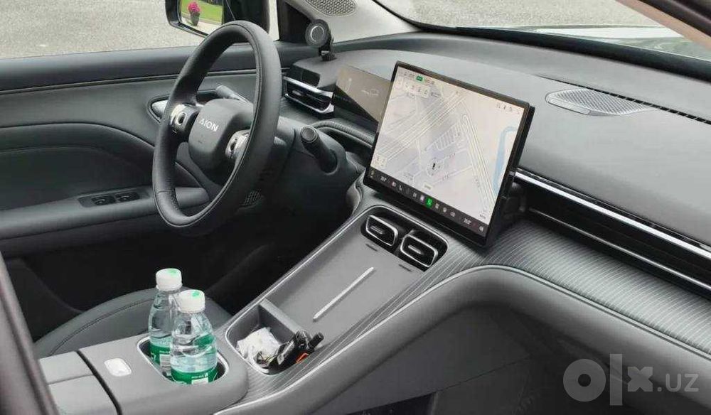 GAC Aion i60 EV 530, Белый/ черный, Oq kuzov/Qora salon, ГАК гибрид,
