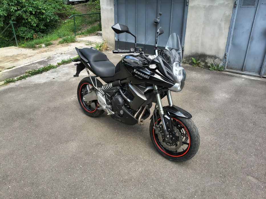 Kawasaki Versys 650 Facelift din 2012 impecabil