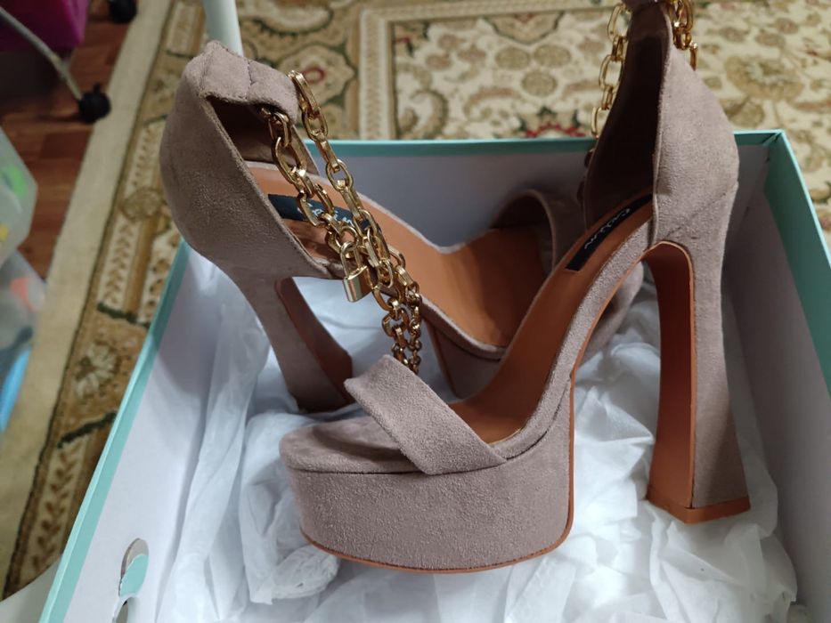 Босаножки  женские