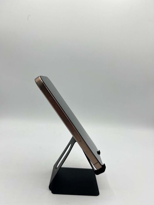 Iphone 16 PRO / 100% / 128 / Cutie + Incarcator