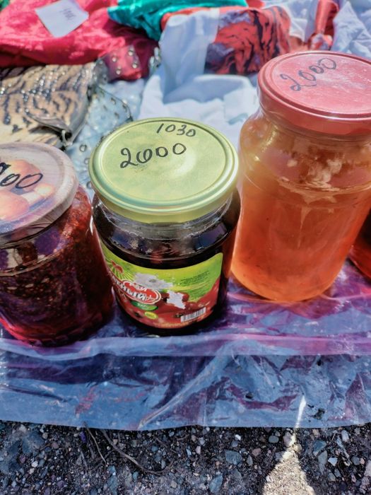 Продам варение малина,вишня,урюк