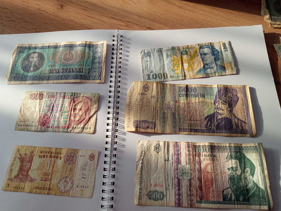 Vând bancnote și monezi vechi 65000 euro negociabil