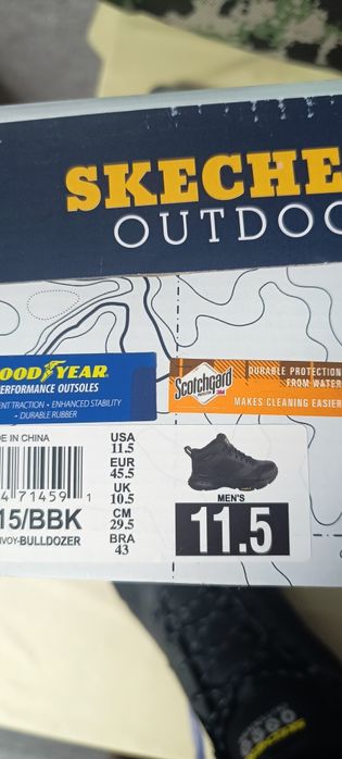 Продаём новые ботинки