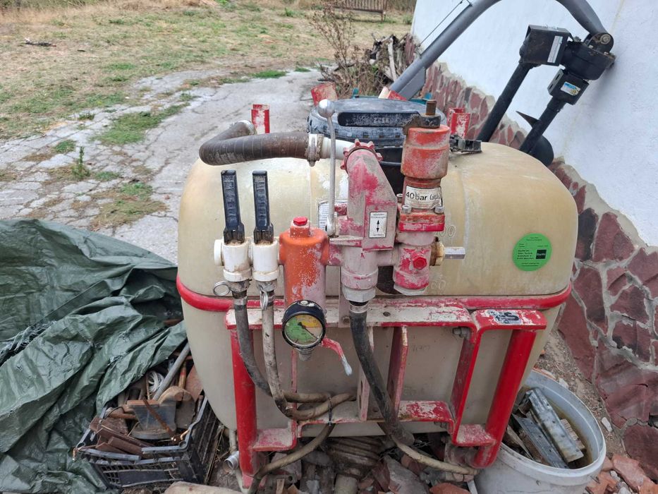 Вентилаторна пръскачка 200 литра