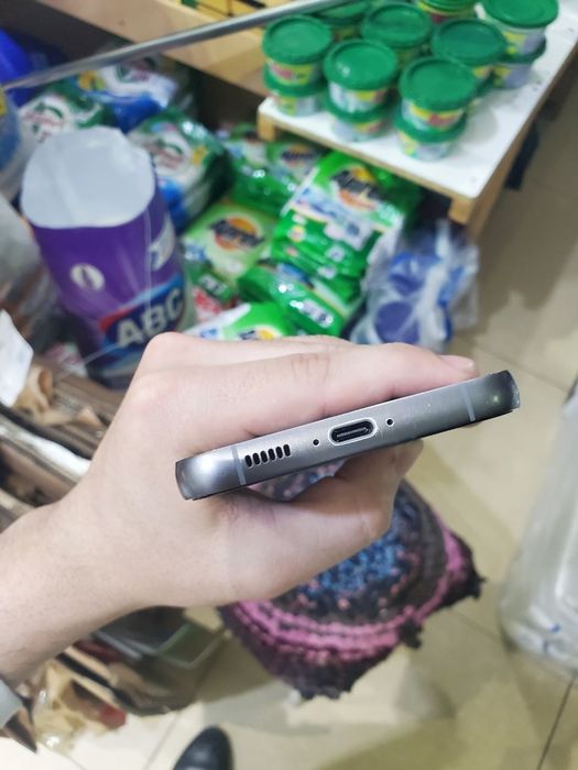 Samsung S23 Fe telefon