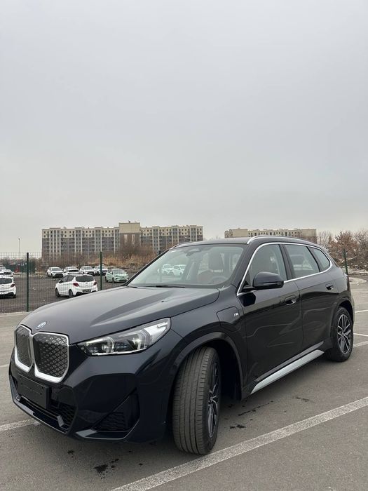 Bmw IX1 25L sport