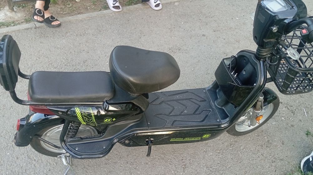 Продам электро скутер