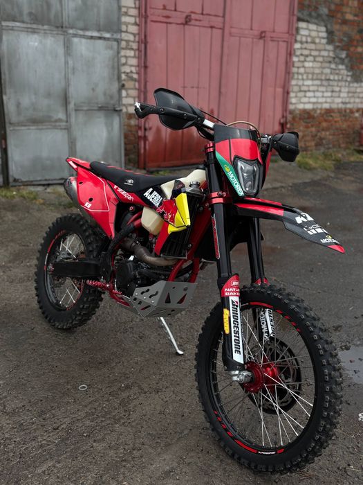 Продам эндуро ajera k8 nb300