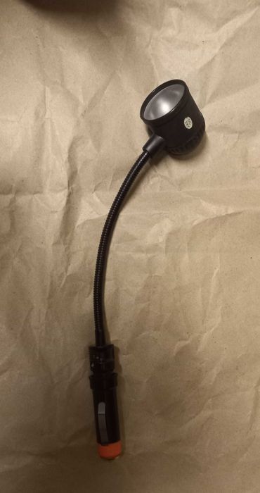 Lampă electrică flexibilă pentru cabină la 24V