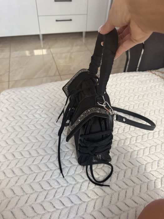 Geantă Steve Madden neagră – eleganta /versitabila