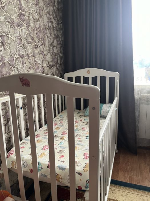Продам детскую кровать (до3х лет)