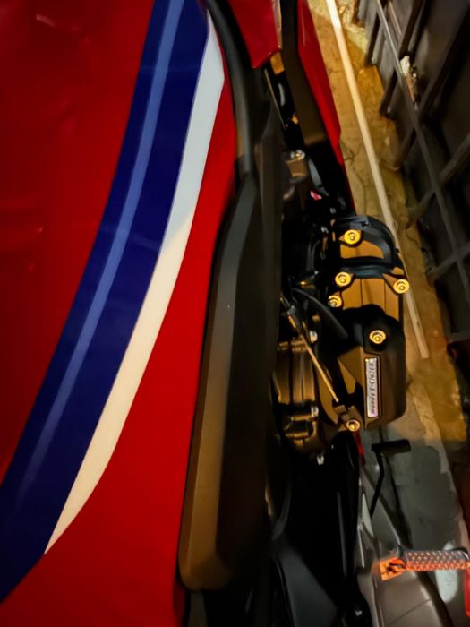 Honda cbr650r  2025 garantie