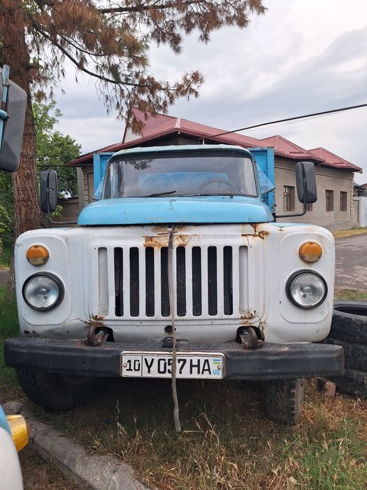 Gaz 53 sotiladi.