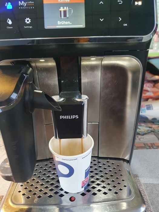 Автоматична кафемашината PHILLIPS