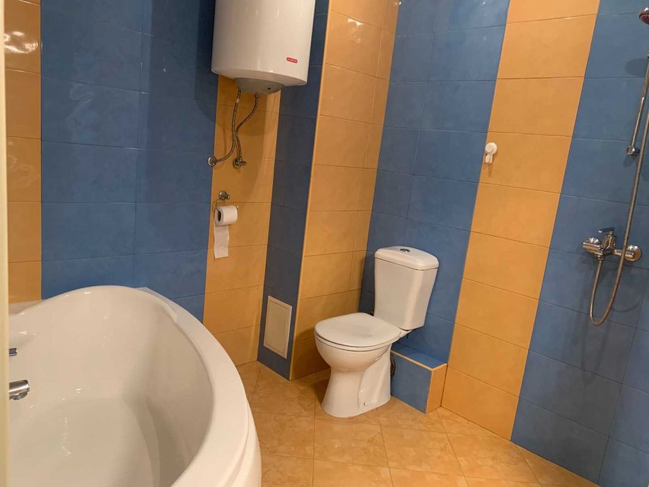 Четиристаен апартамент под наем в кв. Левски, Варна