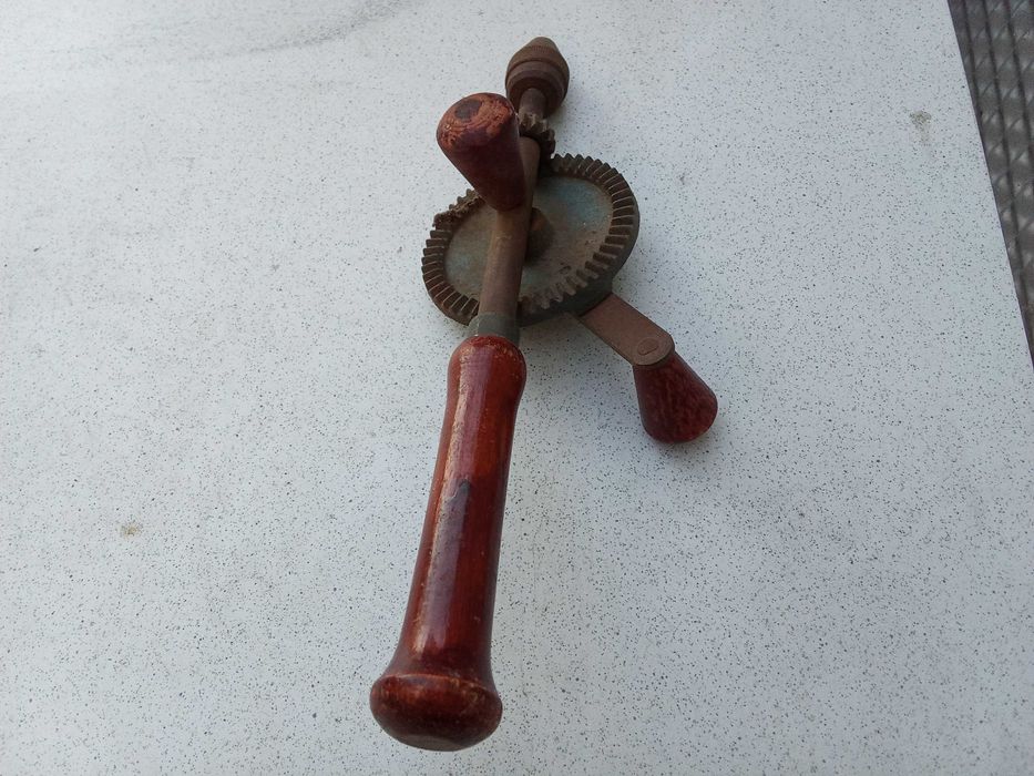 дърводелски инструменти