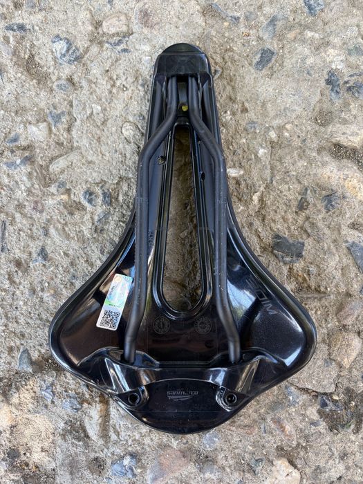 Седалки Specialized selle cube
