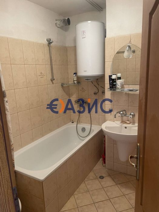 Продава се Тристаен апартамент в Свети Влас - 144 кв.м за 422 €/кв.м - Снимка #10
