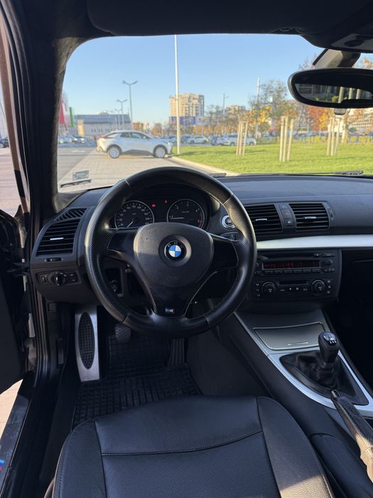 BMW 118d учебен автомобил