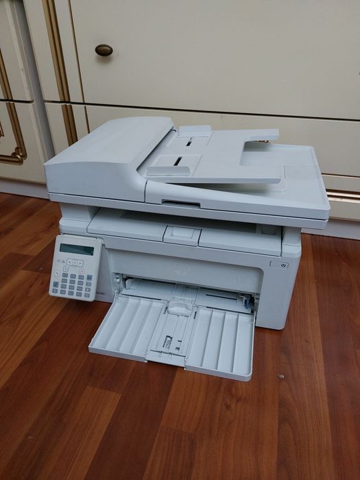 МФУ HP Pro M130fn
принтер, сканер, копир.
