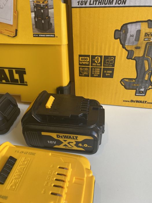 Батерии DeWALT 12V / 18V / 54V - XR / FlexVolt / PowerStack  - 2025г !