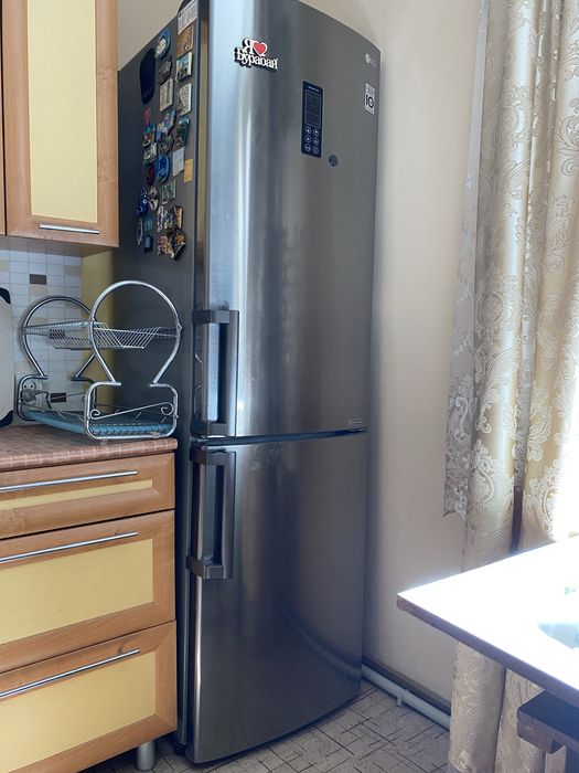 Продам холодильник  LG