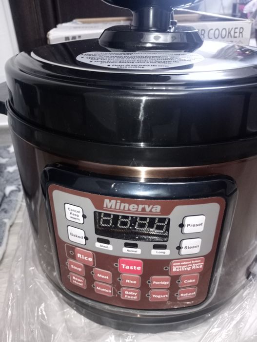 Multicooker Minerva Experienț  D 508 Sigilat