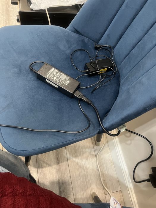 Продам старый ноутбук Acer