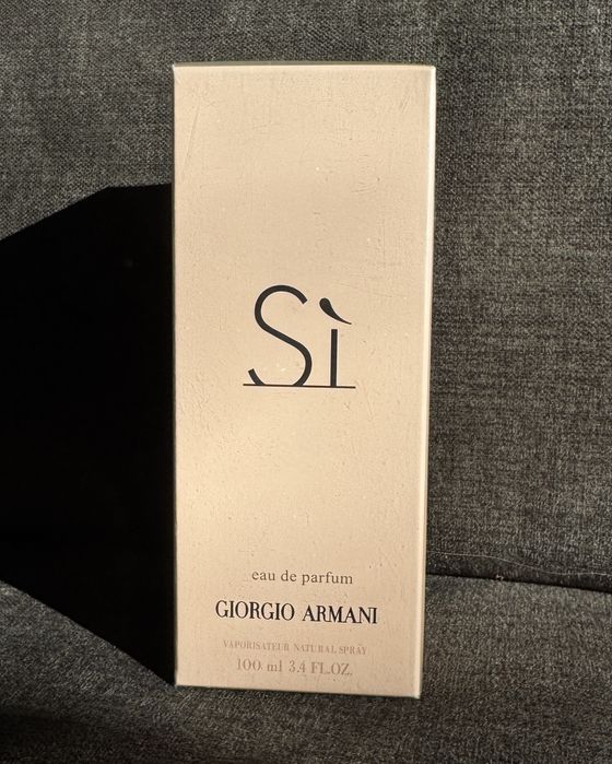 Дамски Парфюм Armani Si (100мл)