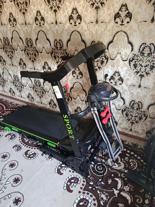 Беговой дорожка электрическая