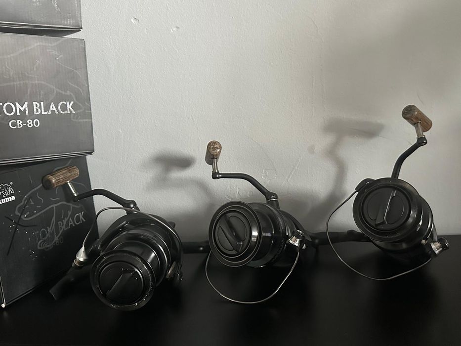 Vând 3 mulinete Okuma custom black Cb-80