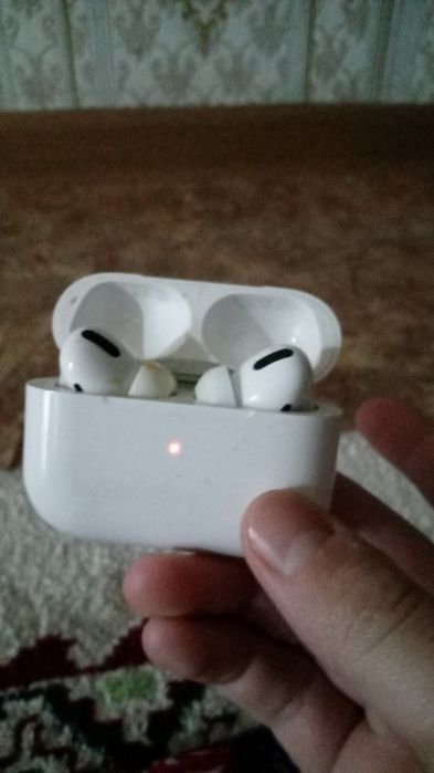 Наушник Airpords pro 4000 тг