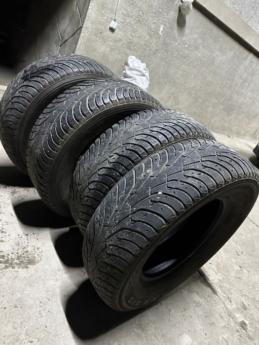 Шиповынные 245/70/16