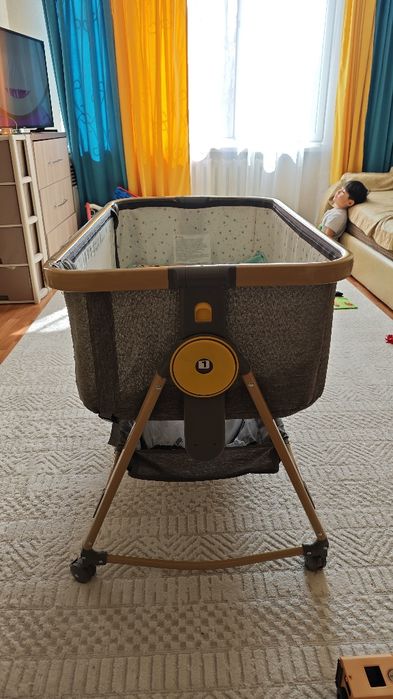 Продам манеж в идеальном состоянии