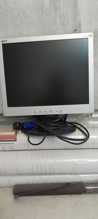 Монитор Acer для компьютера