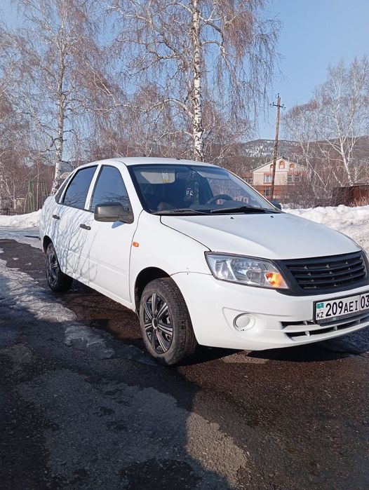 Продаю Lada Granta 2013