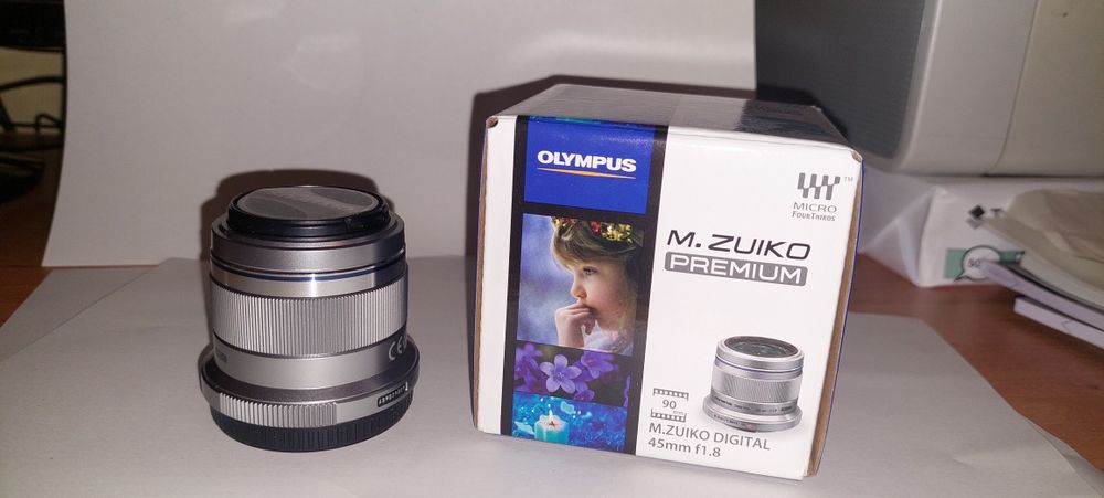 Olympus Zuiko 45mm f1.8