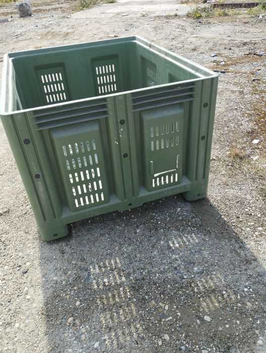 Box palet legume cuva 120x100x85 plastic, foarte rezistent, folosite foarte putin