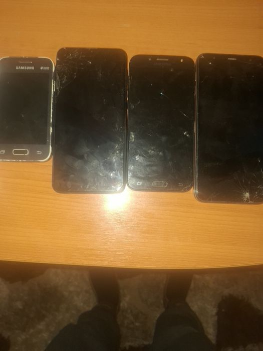 Vând Telefoane mobile