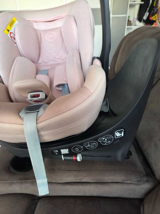 Scoica Cybex cloud T peach +Isofix