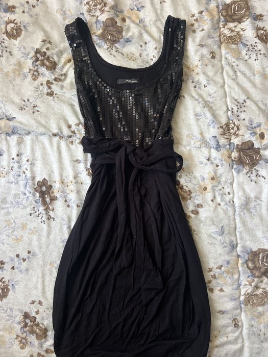 Къси елегантни рокли