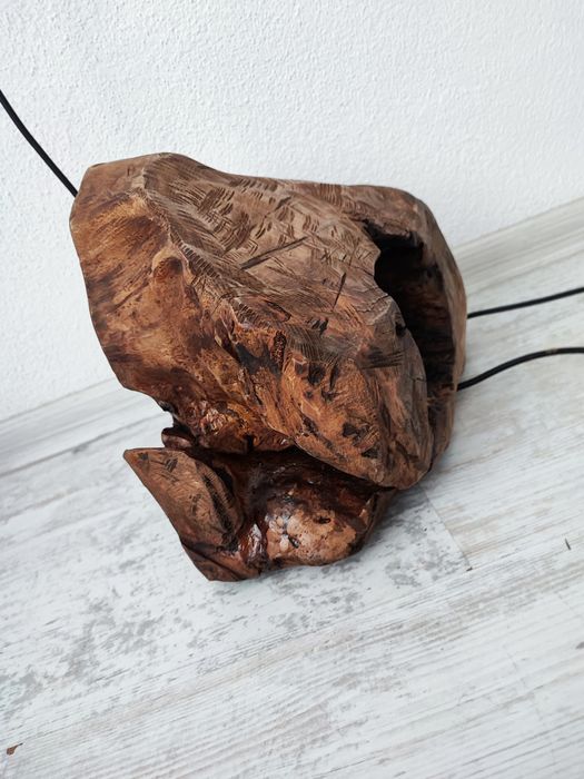 Нощни лампи от дърво