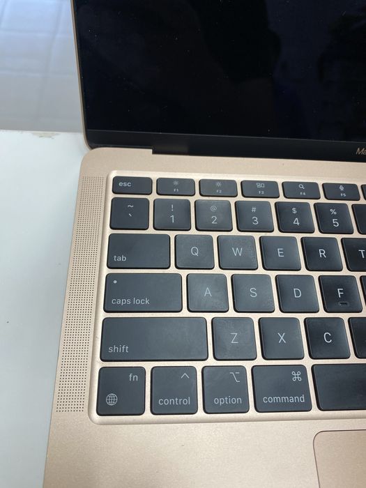 Macbook Air A2337 (на запчасти)