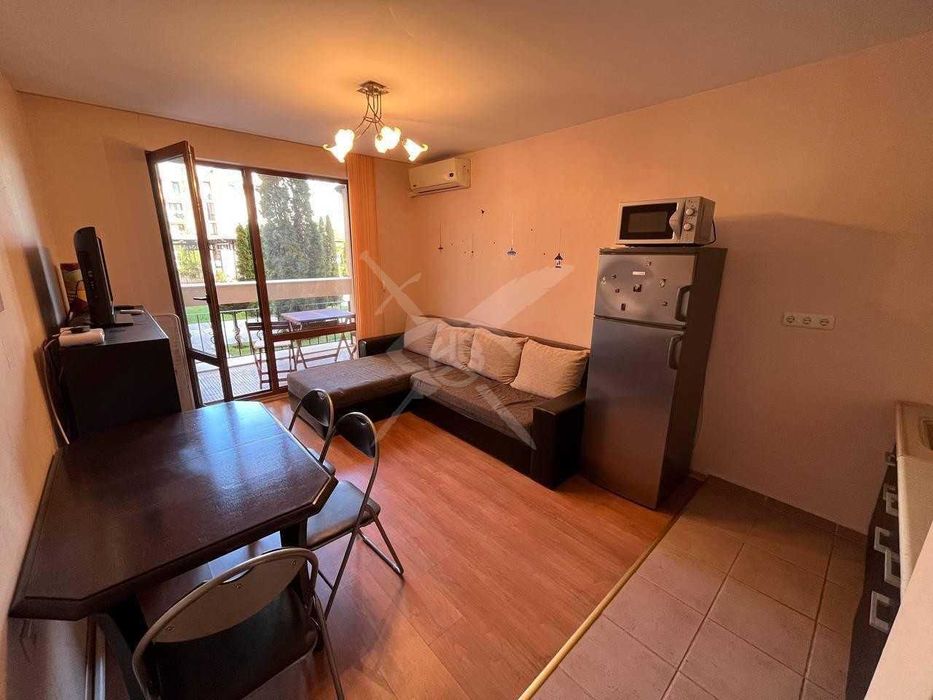 Продава се Едностаен апартамент в Свети Влас - 40 кв.м за 1438 €/кв.м - Снимка #1