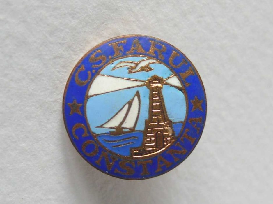 Стари  футболни значки - спортни знаци