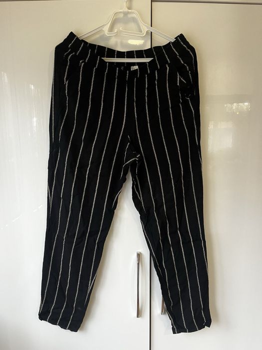 Продавам дамски дрехи