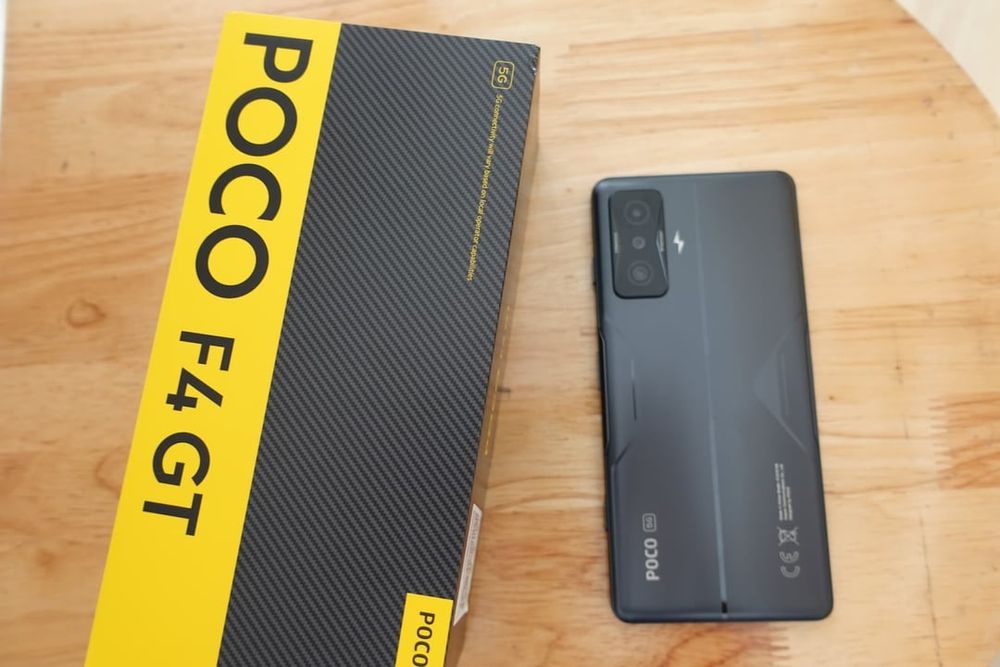 Poco F4 GT Продам